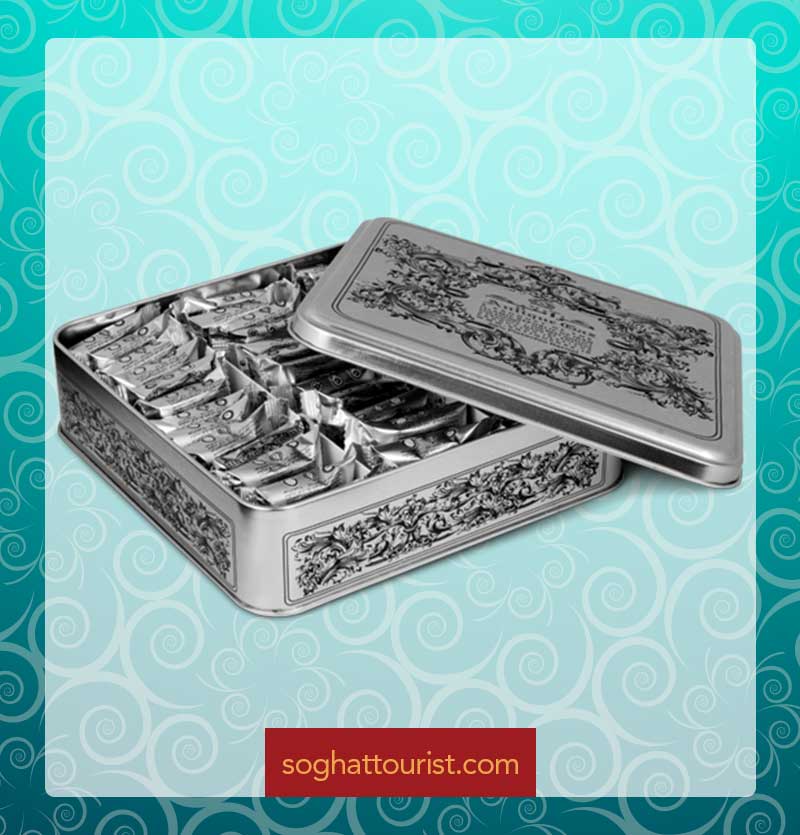 گز لقمه ای 30 درصد مغز پسته جعبه فلزی آنتیک