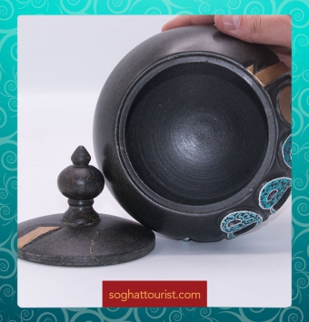 شکلات خوری سنگی